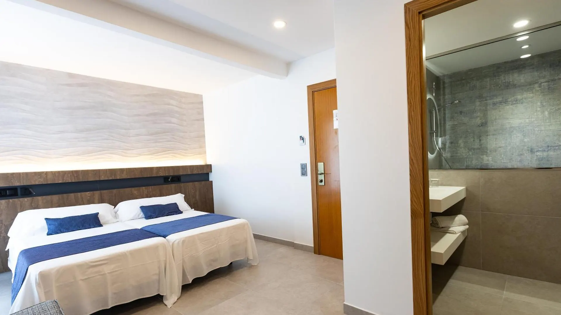 Hotel Internacional Calella 2*,